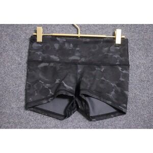 Lululemon Shorts Women 4 Black Camo Biker Compression 2.5" Athleisure Yoga Train